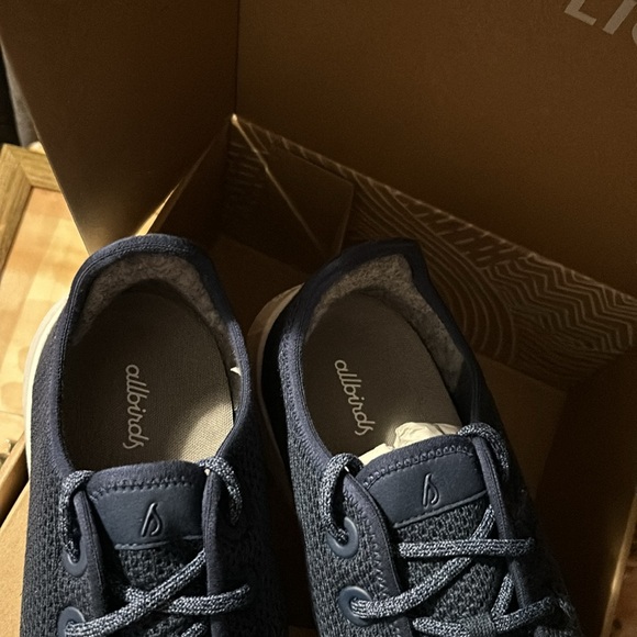 Allbirds men’s shoes - Picture 2 of 5